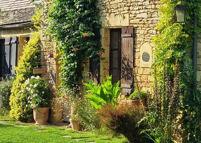 Les Granges Hautes D'hotes De Charme Proche Sarlat Pensión Saint-Crépin-et-Carlucet
